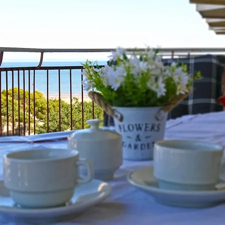 Nuovo Fronte Spiaggia, Terrazza Sul Mare E Piscina Apartmán