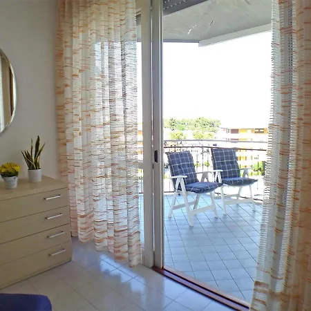 Nuovo Fronte Spiaggia, Terrazza Sul Mare E Piscina Apartmán